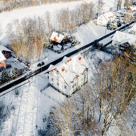 Wonder Home - Apartament Z Garazem, Ogrodkiem, Miejscem Na Grilla I Widokiem Na Karkonosze คาร์ปัตซ์ ภายนอก รูปภาพ
